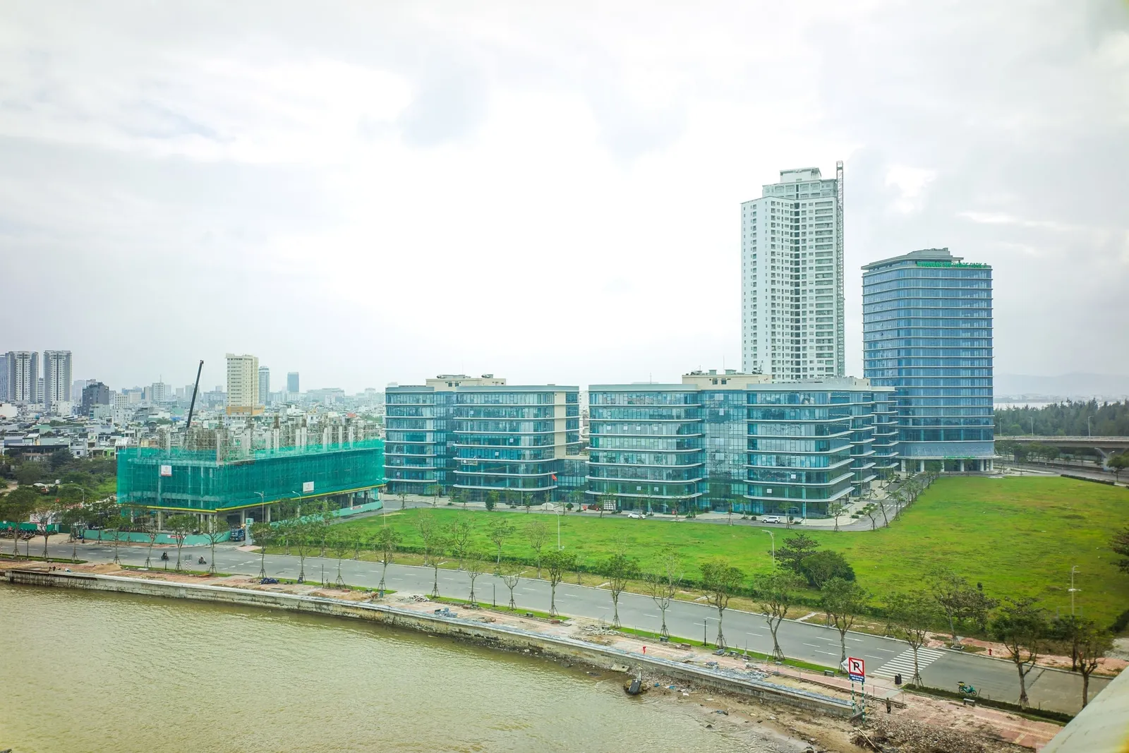 Thành phố bố trí tòa nhà 20 tầng tại Công viên phần mềm số 2 làm nơi hoạt động của Trung tâm tài chính quốc tế.